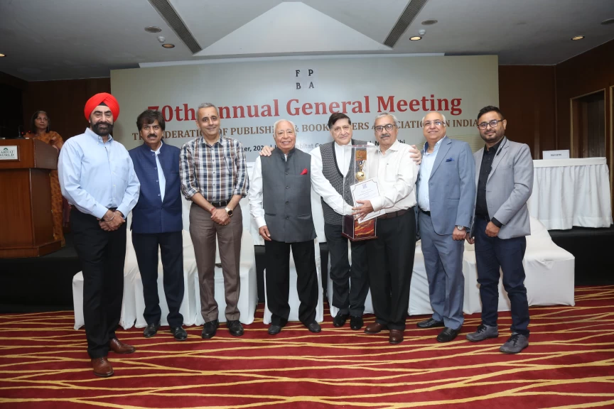 AGM 70